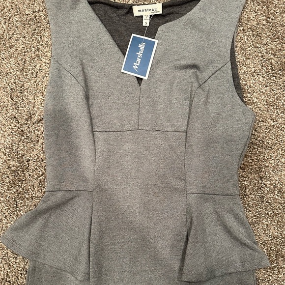 Monteau women’s grey peplum dress size small NWT - Picture 3 of 5